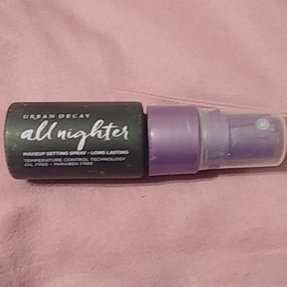 Urban decay all nighter spray